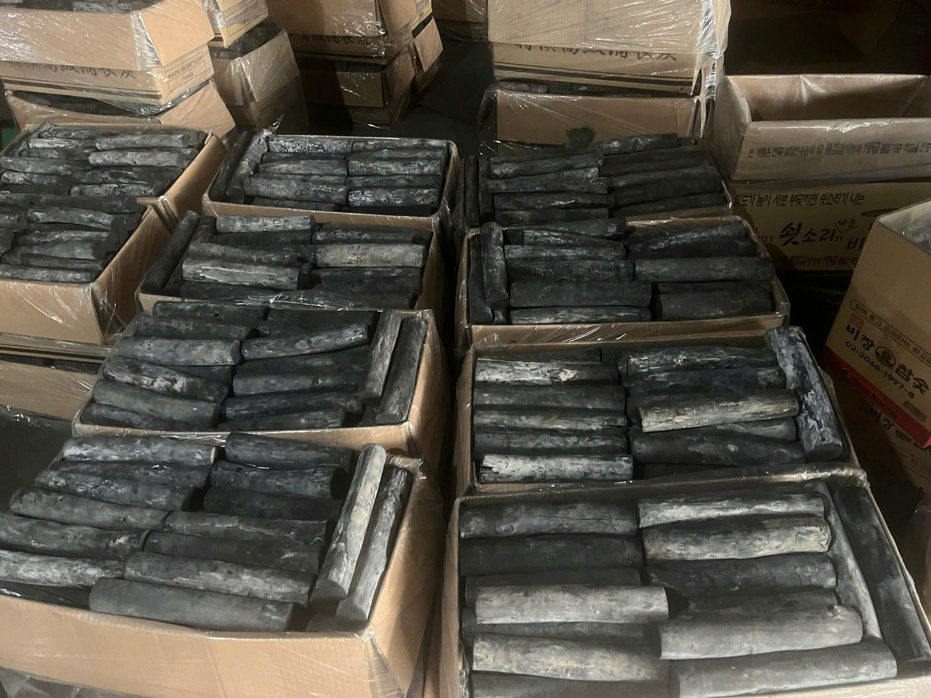 Eucalyptus Binchotan packed in export cartons